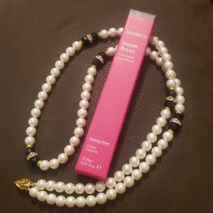 ModelCo Medium/Dark Instant Brows Brow Pencil